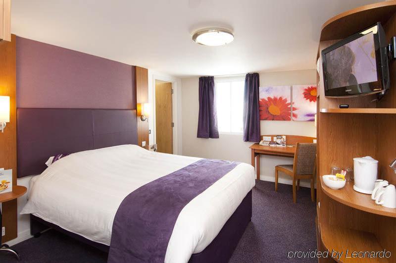 Premier Inn Premier Inn Rhuddlan Exterior foto